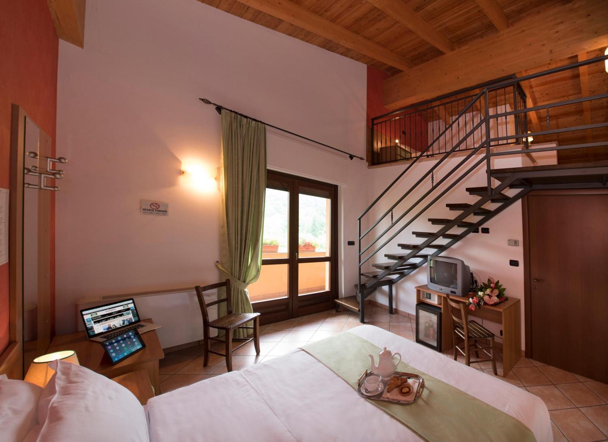 Hotel La Colletta Paesana Экстерьер фото